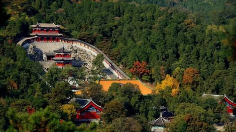  Xiangshan Parkı İçin Tarihin Mistik İzlerini Keşfedin!