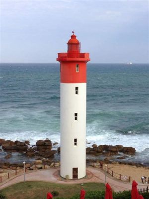 Umhlanga Lighthouse! A Beacon of History and Stunning Coastal Views!